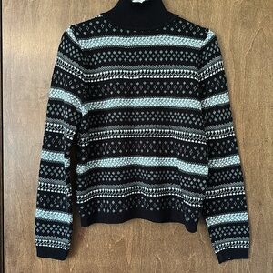 Authentic Rockies Jeanswear Black and White Sweater